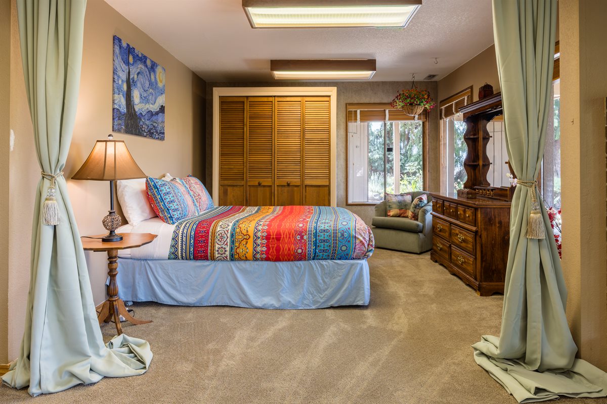 Basement living space with leather recliners